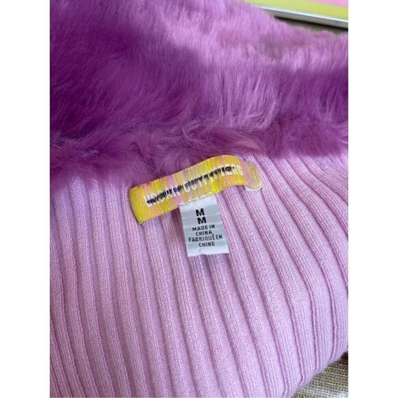 Urban Outfitters- Izzy Faux Fur Cardigan - Picture 6 of 6
